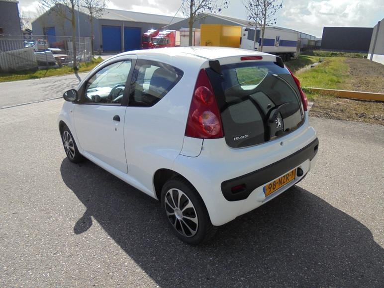 Peugeot 107 1.0-12V XR/Stuurbekrachtiging/BJ 2010/KMST 181.944+NAP