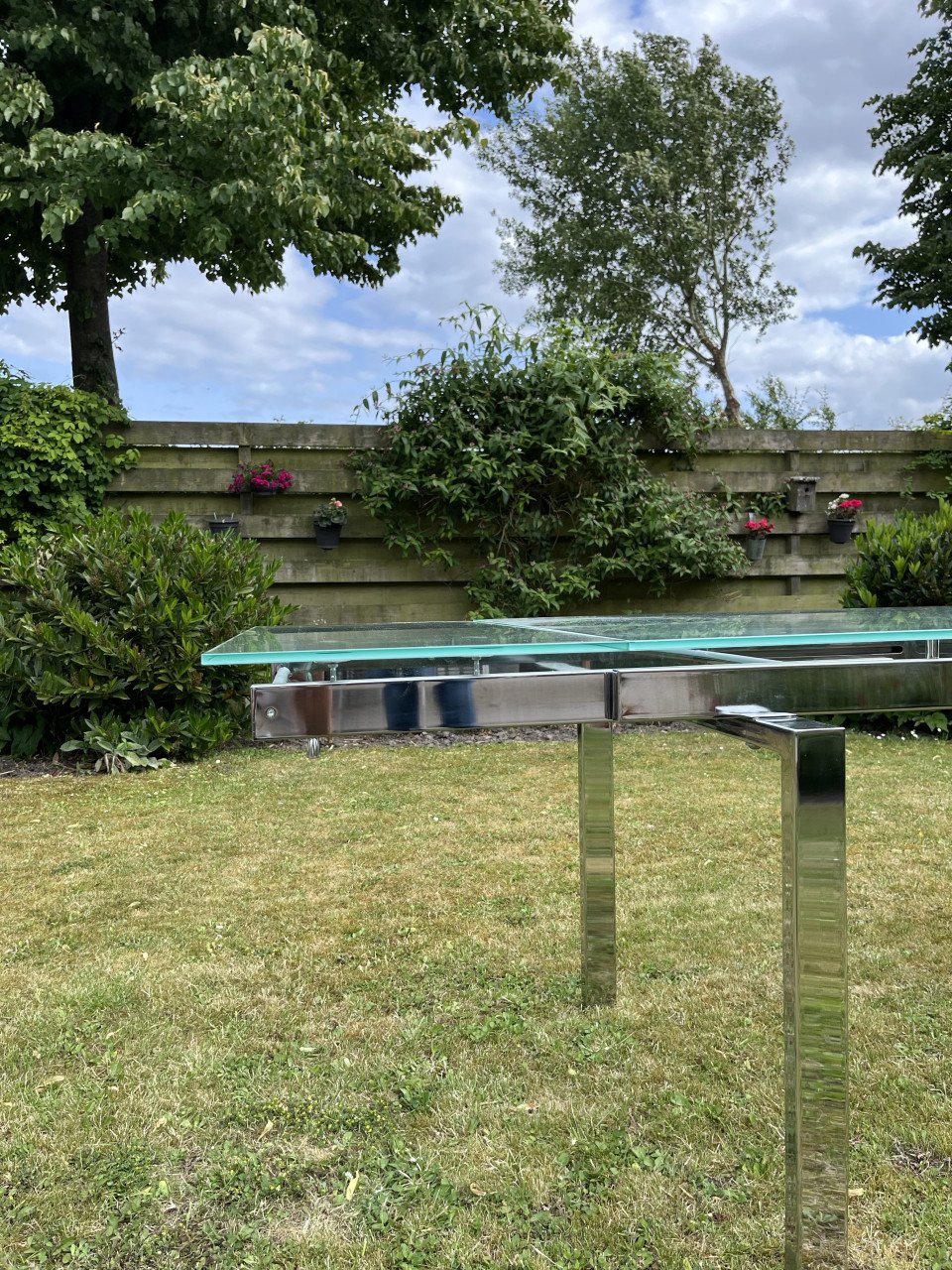 Te koop glazen eetkamertafel