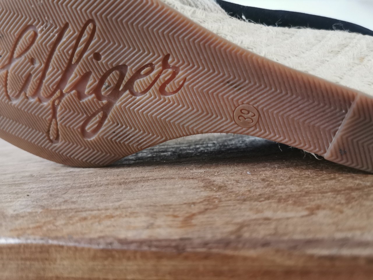 Zwarte schoenen van Tommy Hilfiger - 39