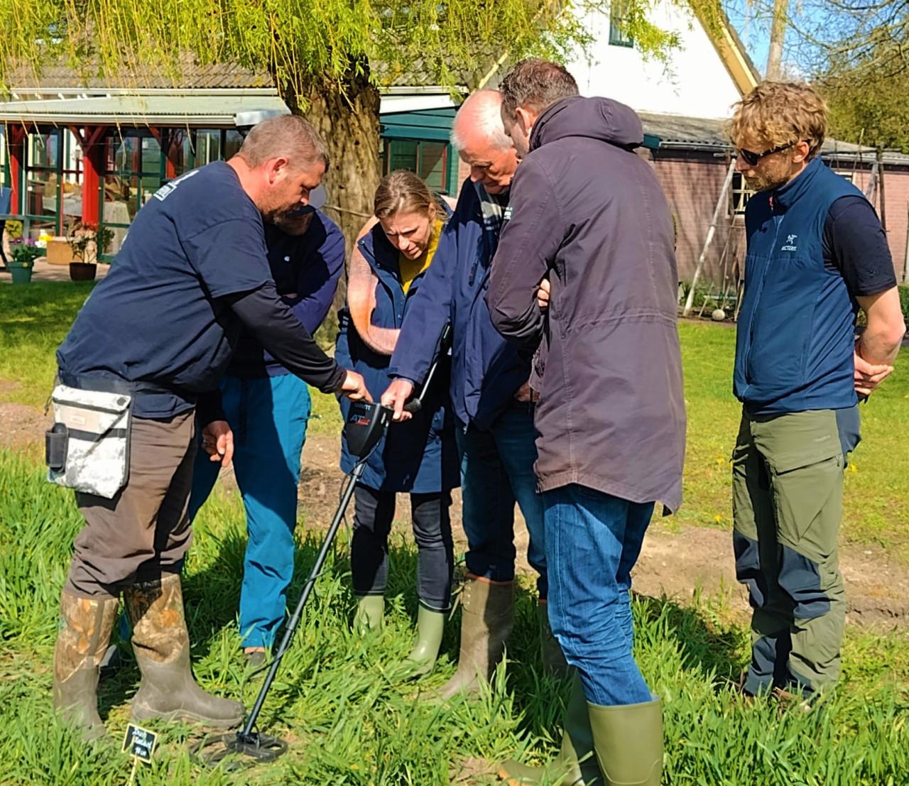 Metaaldetectie workshops op weilanden, akkers en boomgaarden