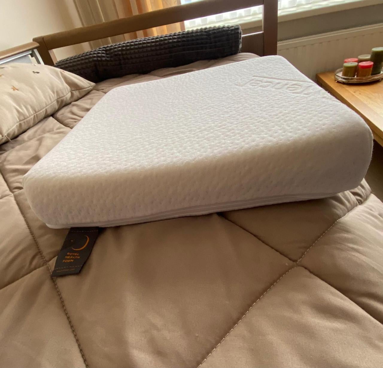 Medisch zitkussen, druk-verlagend traagschuim van het merk Royal HealthFoam