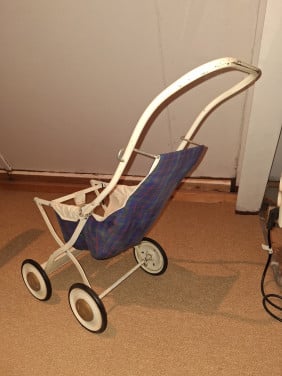 Old School Poppenwagentje