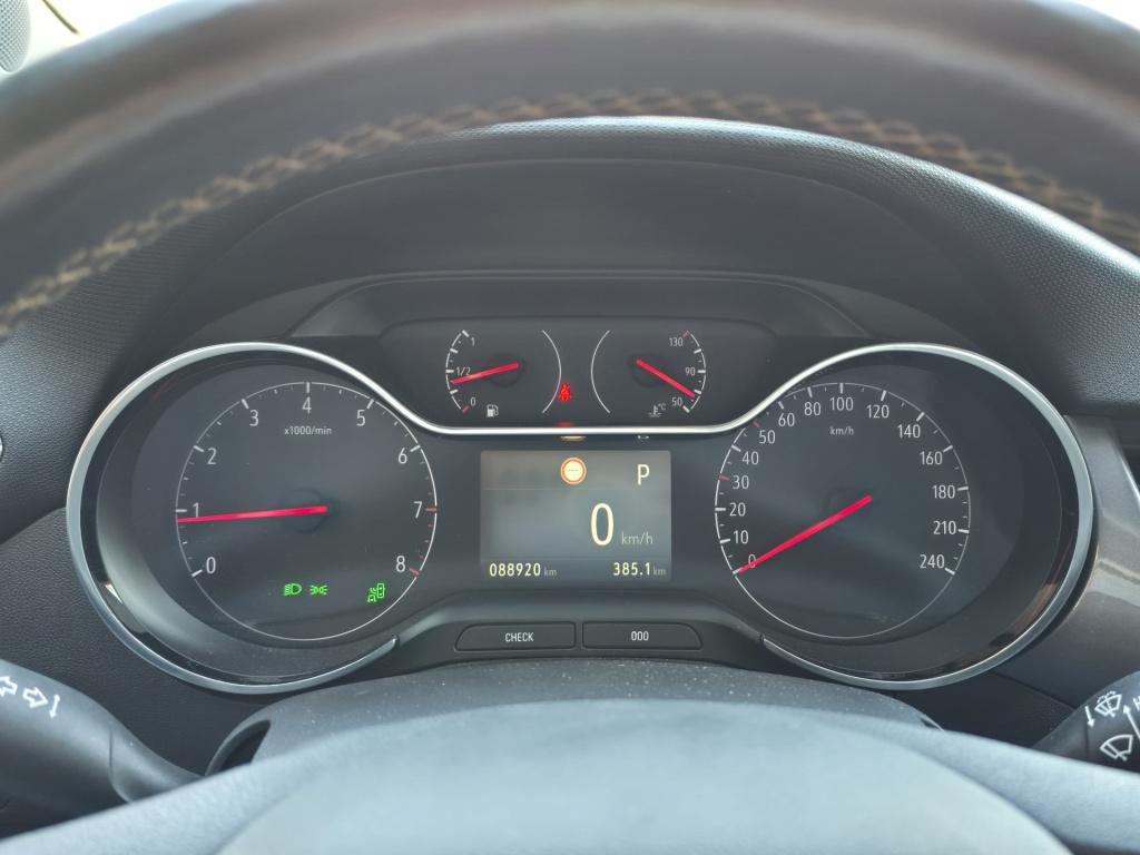 Opel Crossland X 1.2 turbo innovation