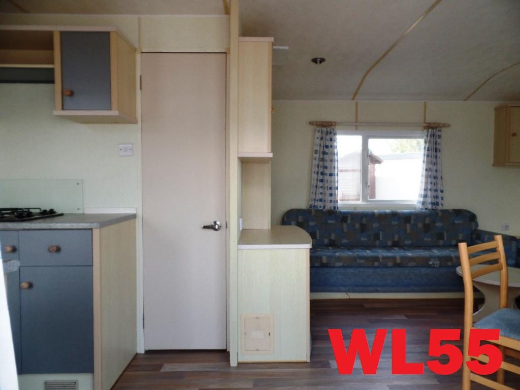 Diverse stacaravans en chalets met middenkamer voorradig