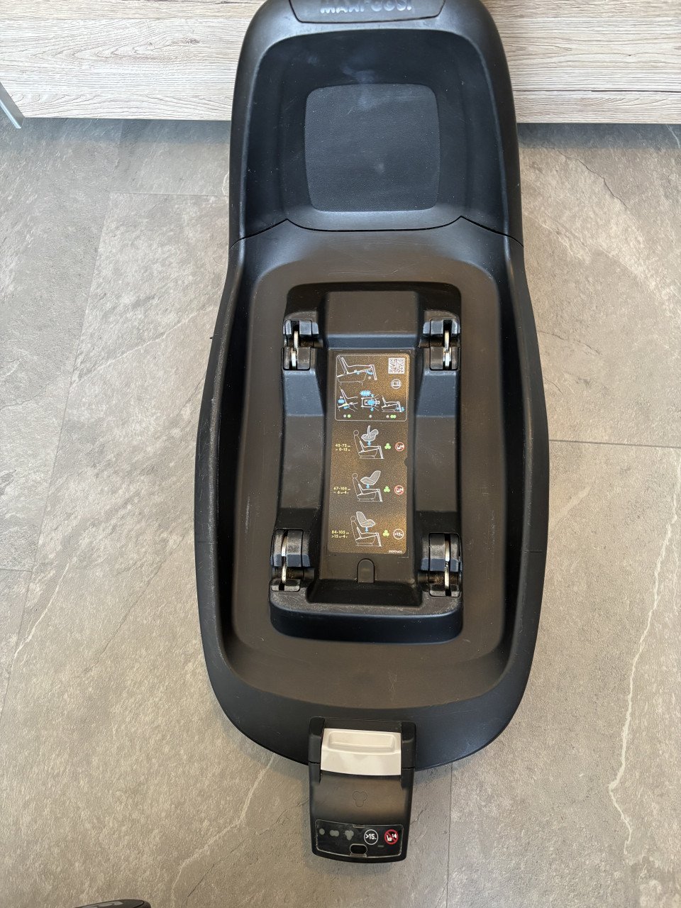 Maxi Cosi met 2 isofix bases