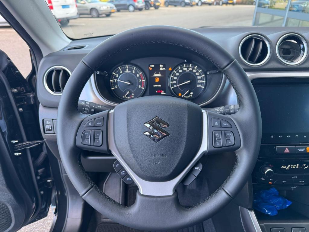 Suzuki Vitara 1.4 boosterjet smart hybrid select nieuw op voorraad met €150