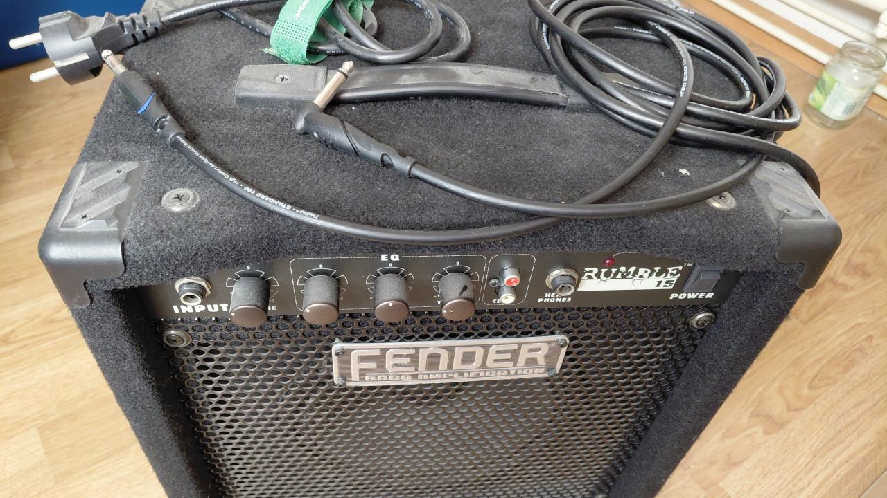 Fender bas box