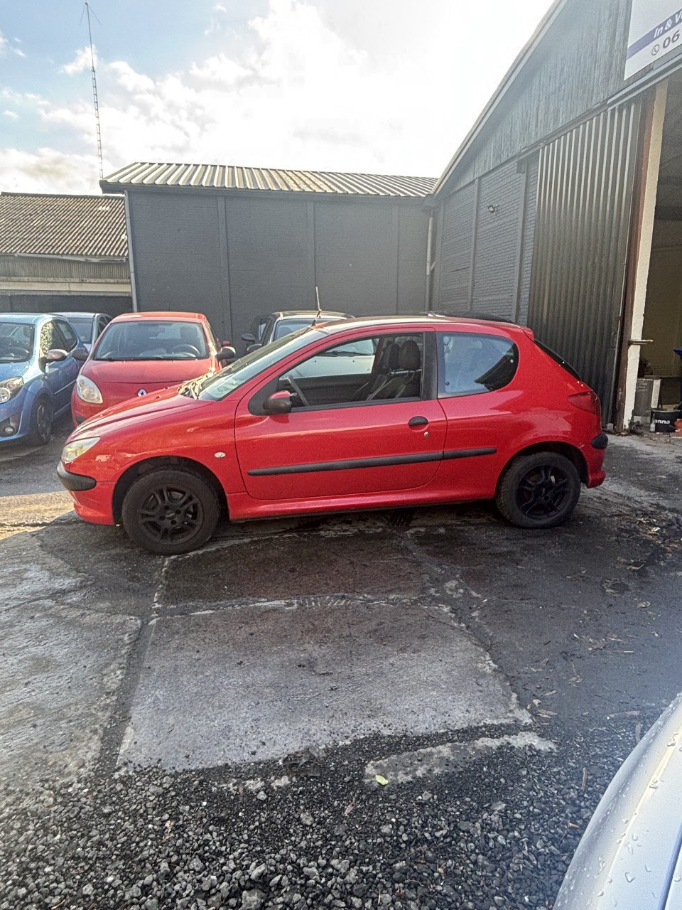 Peugeot 206 met een jaar apk