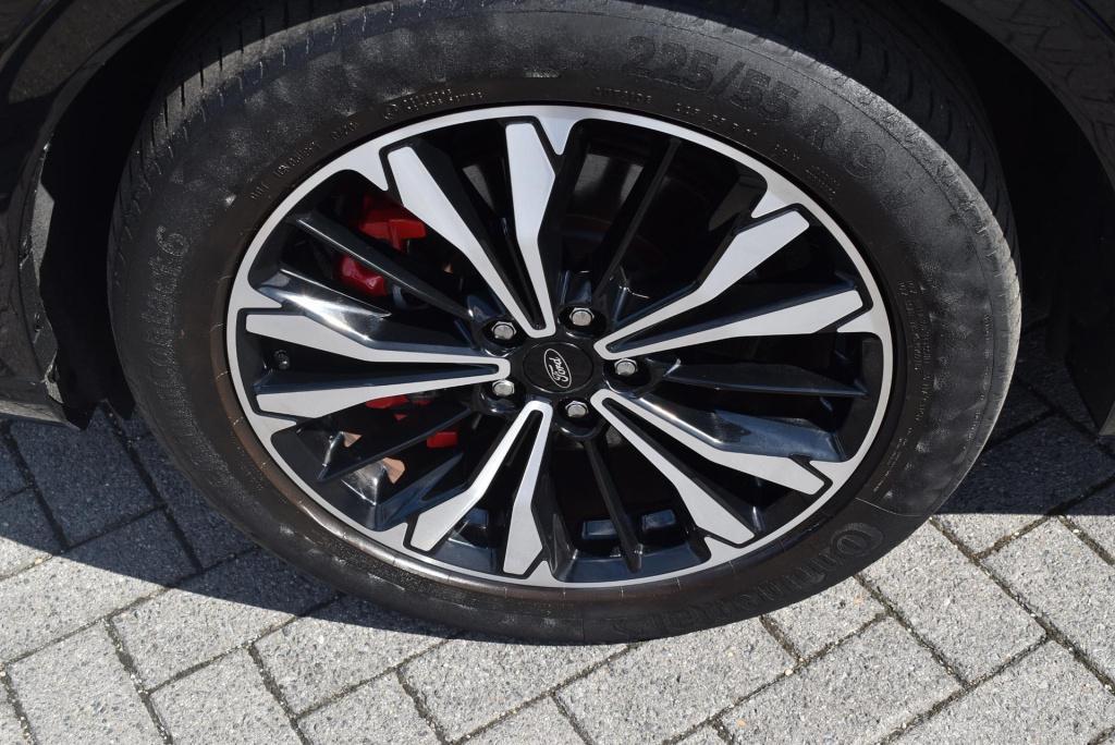 Ford Kuga 2.5 phev st-line x | elektrisch wegklapbare trekhaak | climate co