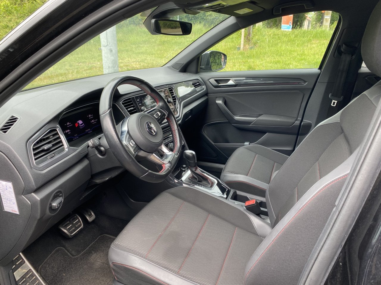 Volkswagen T-Roc 1.5 TSI Sport R-Line Business
