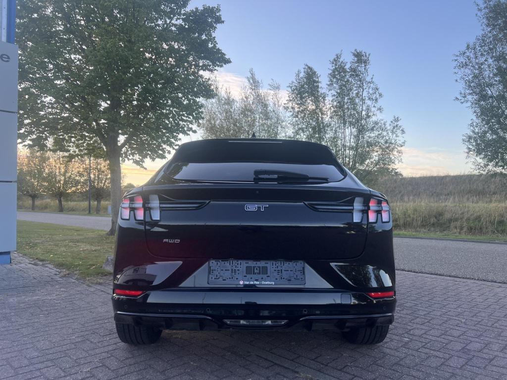 Ford Mustang Mach-e gt extended awd 98 kwh gt 487 pk awd