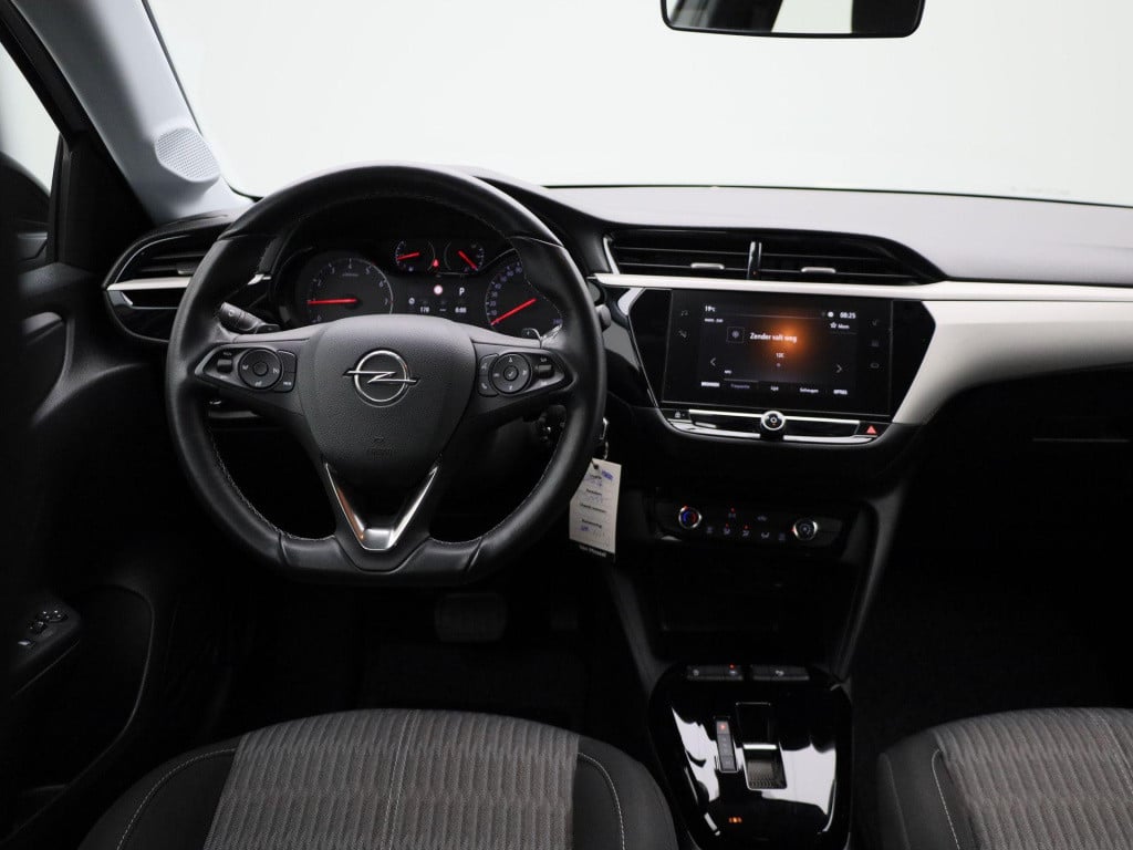 Opel Corsa 1.2 edition | automaat | lmv | parkeer sensoren | dab | airco | 