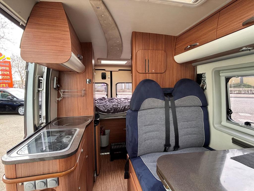 Adria Onbekend twin 2.3 d 600 sp buscamper| luifel| keuken|toilet