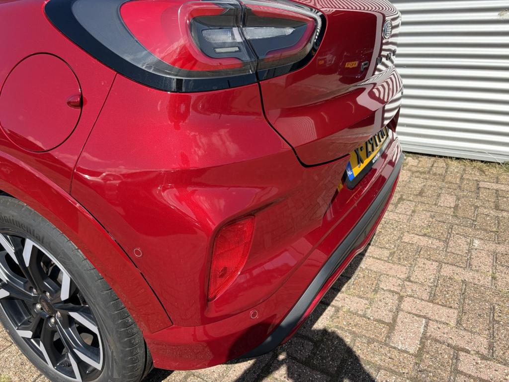 Ford Puma 1.0 ecoboost hybrid st-line x first edition