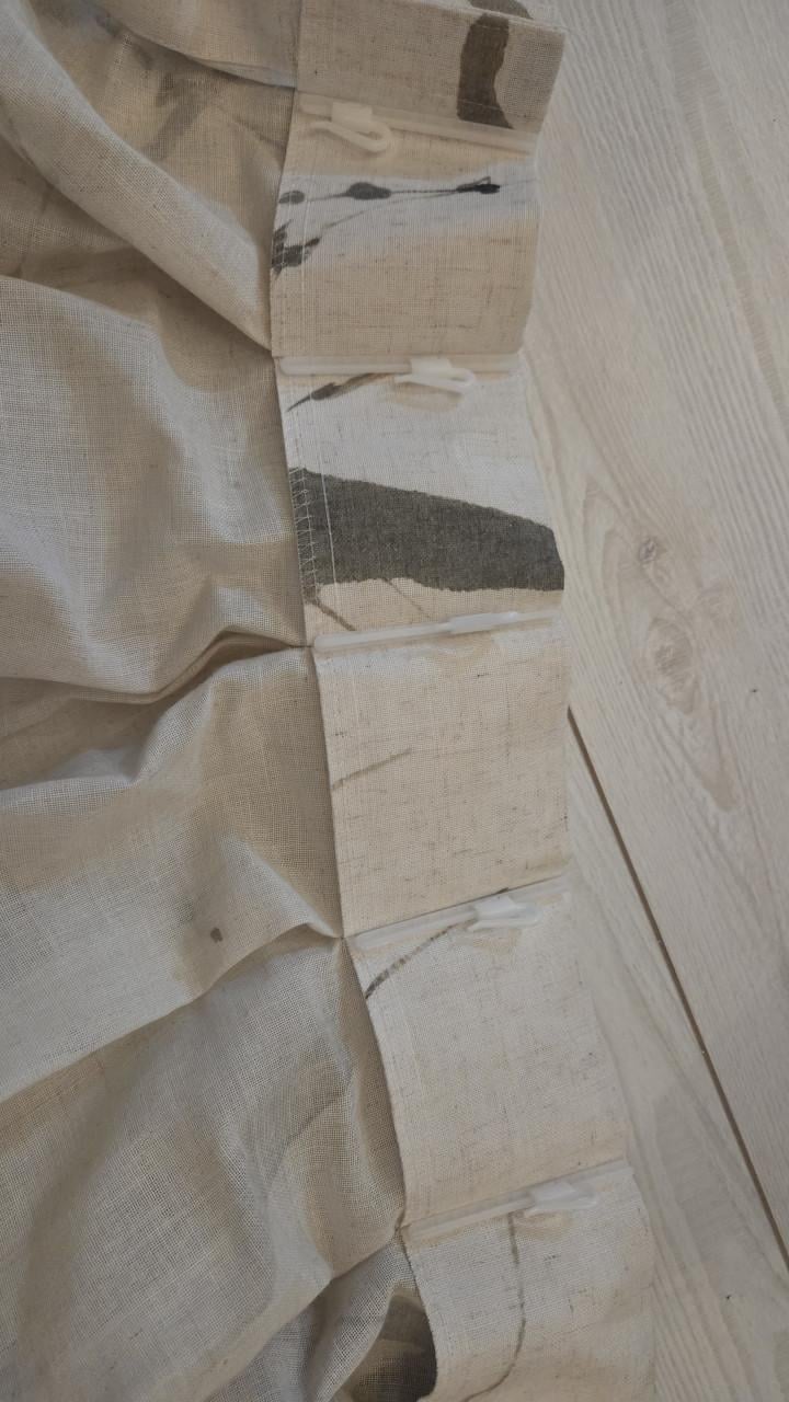 In between gordijnen