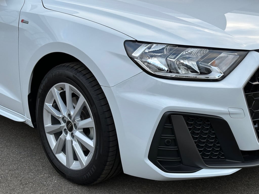 Audi A1 Sportback 30 tfsi 116pk s-tronic s-line | navi | virtual cockpit | 