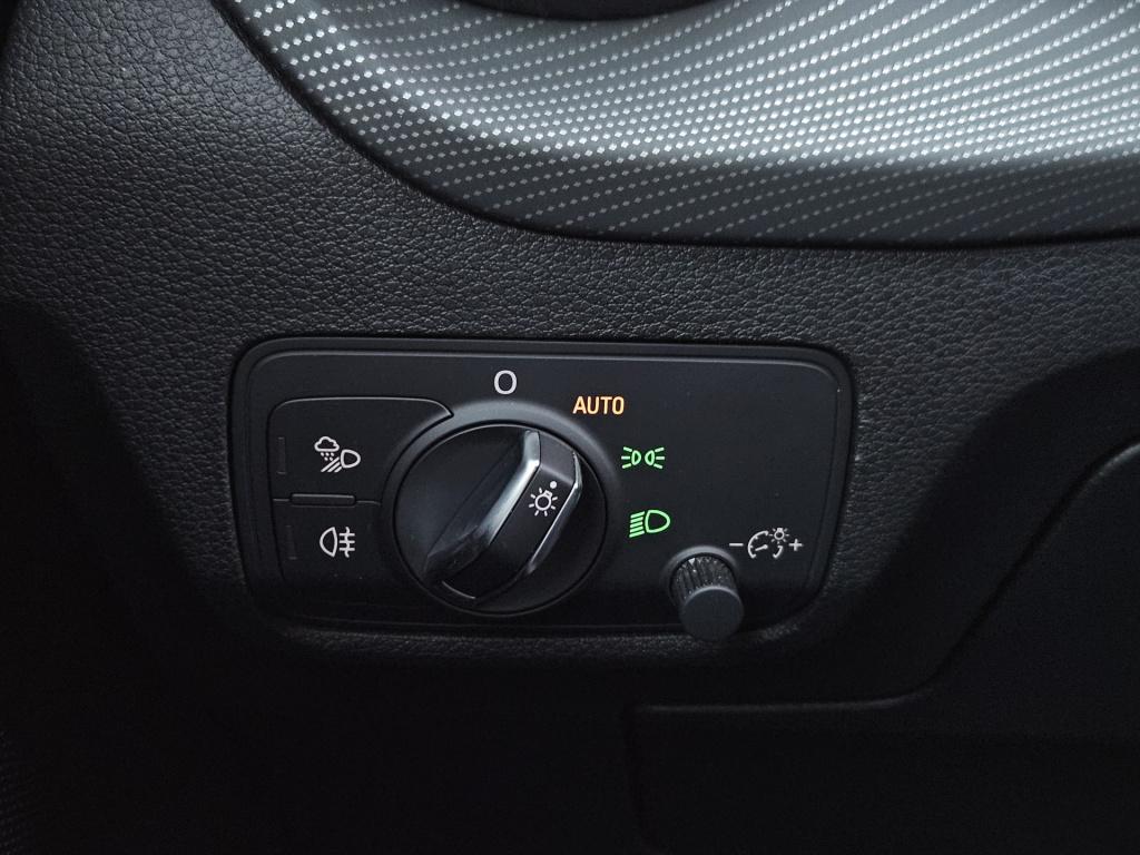 Audi Q2 35 tfsi pro line | stoelverw. | elek. achterklep rijklaar inclusief