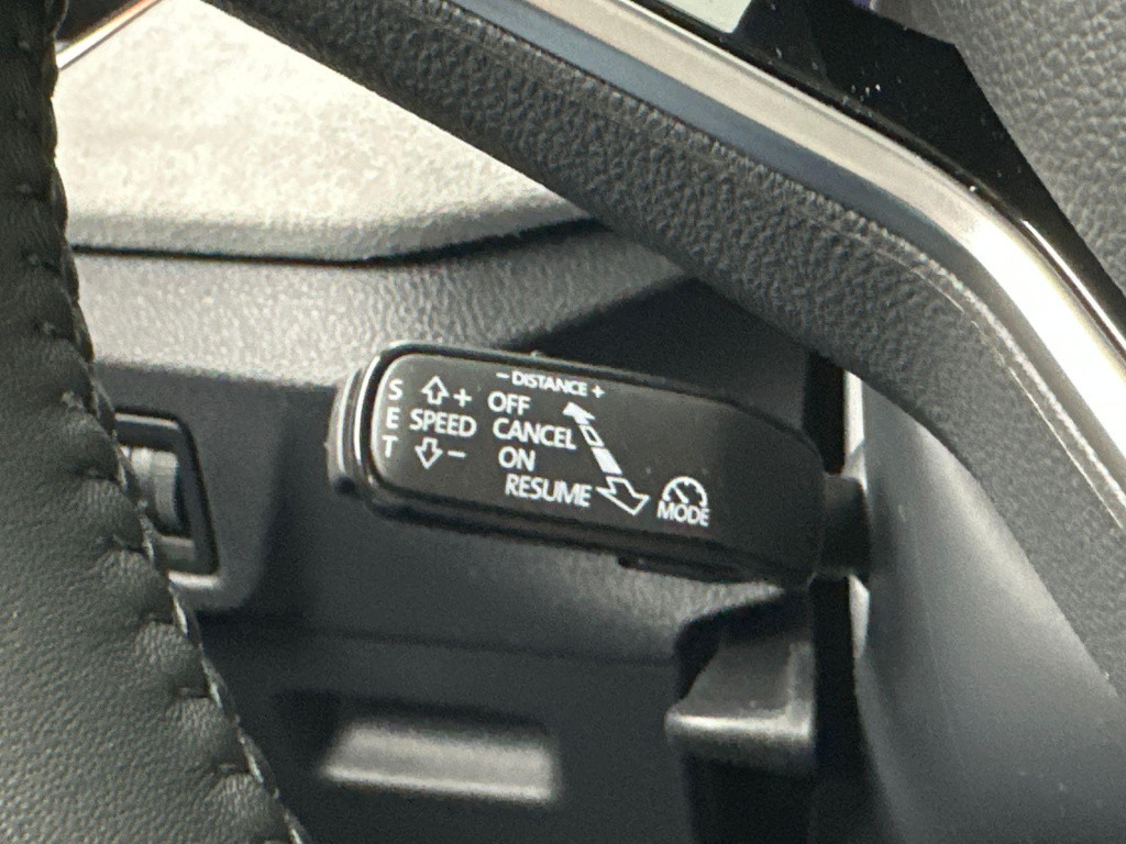 Skoda Scala 1.0 tsi business edition - travel assist
