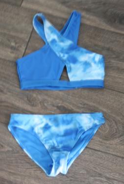 Blauwe bikini op de rug gekruist  maat 134-140