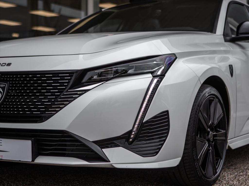 Peugeot 308 1.2 puretech 130pk gt automaat | panoramadak | acc | camera 360