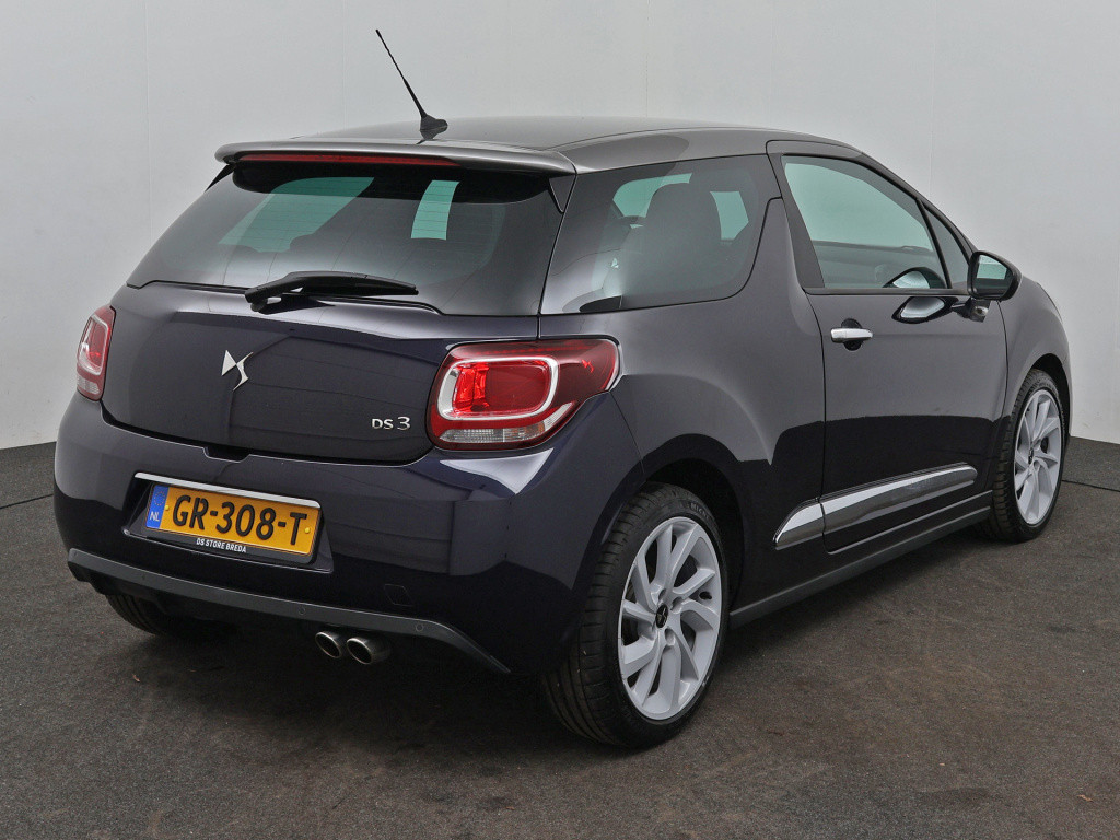 Ds Ds 3 1.6 turbo 163 pk sport chic | full led | 17 ' inch velgen | two-ton