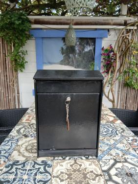 Brievenbus te koop 20euro