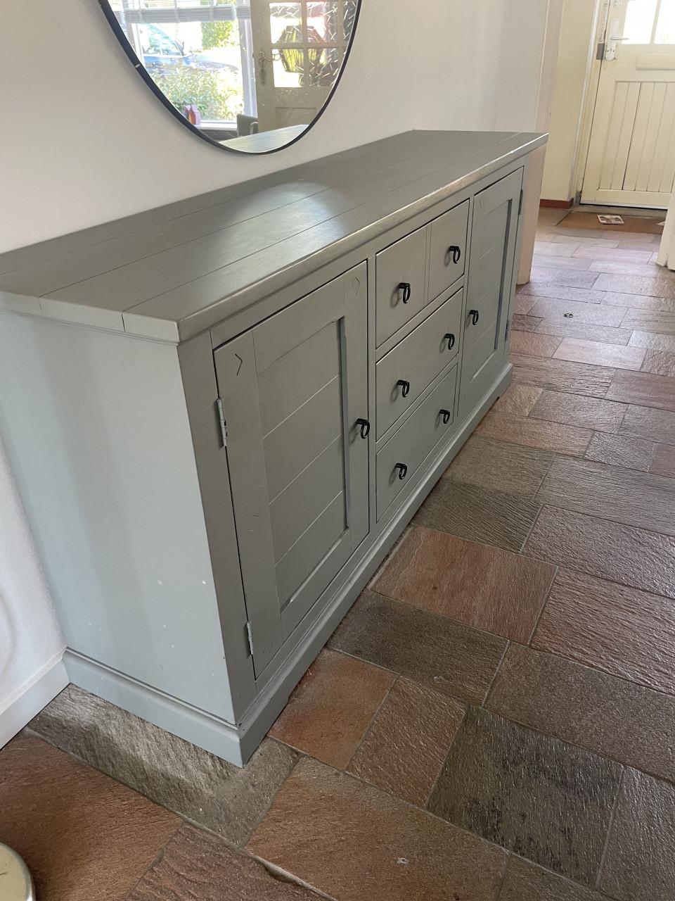 Dressoir