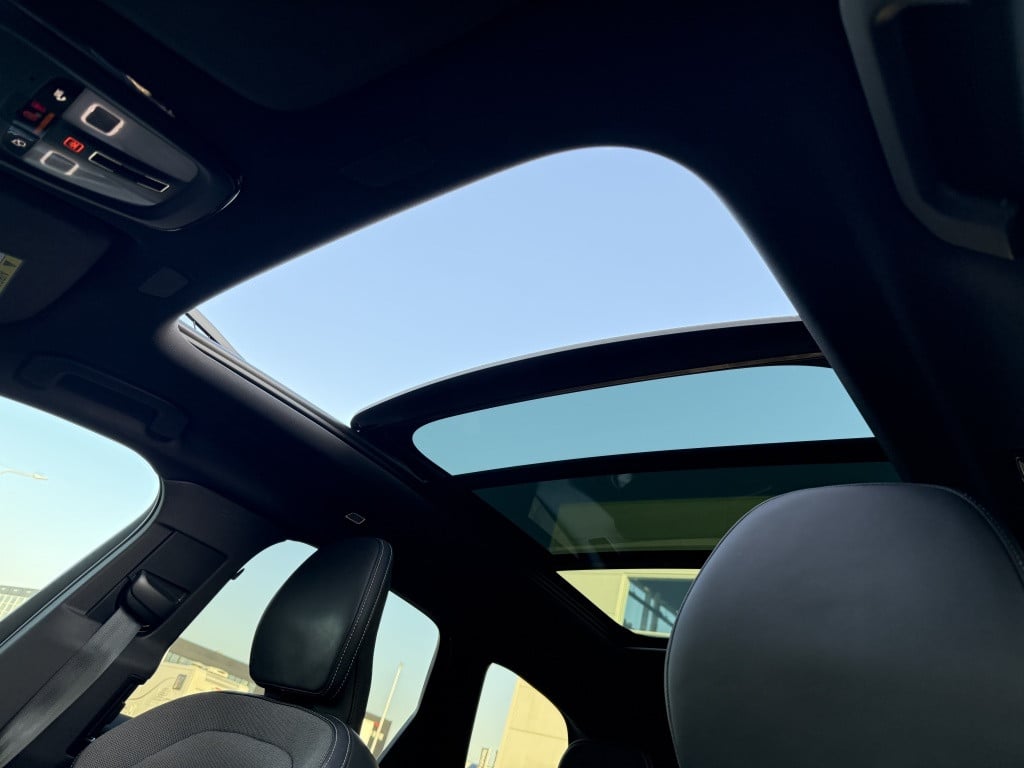 Volvo XC60 t6 398pk recharge black edition ultra dark full options !