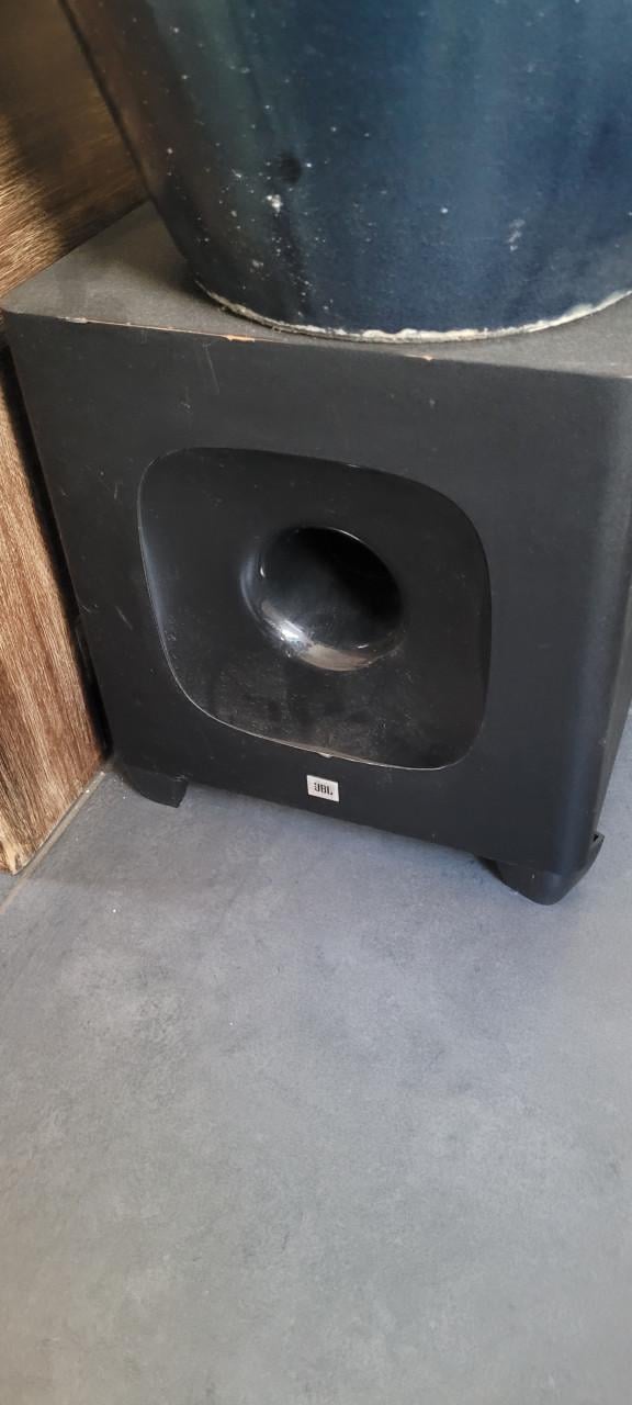 Jbl soundbar met subwoofer