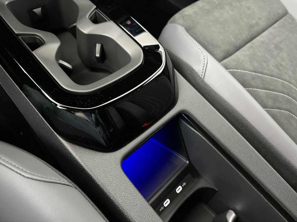 Volkswagen Id.4 pro limited edition 77 kwh accu. 210 kw / 286 pk s
