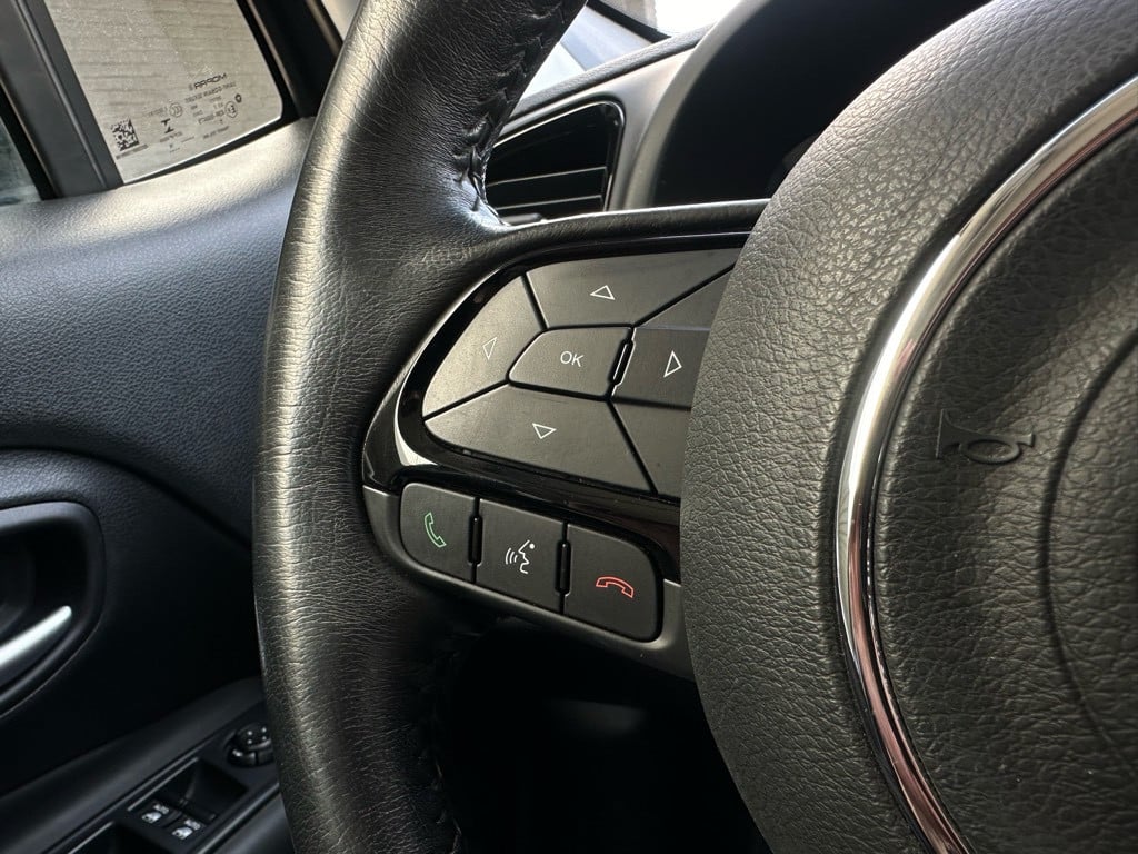 Jeep Renegade 1.6 e-torq longitude // black edition // 52.000km! //