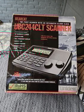 Goede en werkende Uniden bearcat ubc 244 clt kerkscanner....