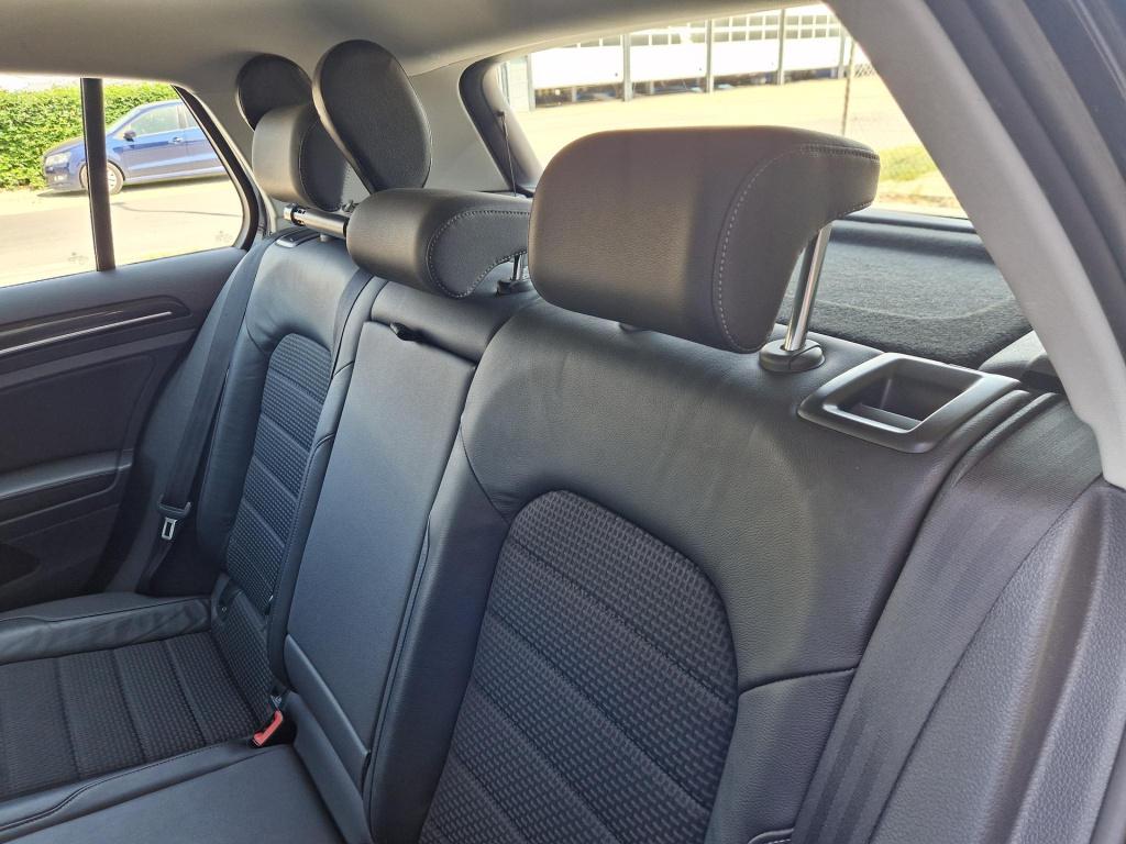 Volkswagen Golf 1.4 tsi act highline
