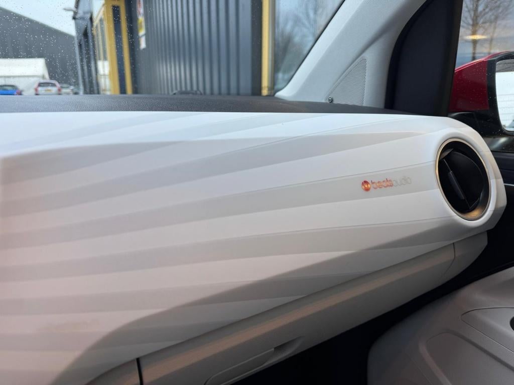 Volkswagen UP! 1.0 bmt up! beats | bovag