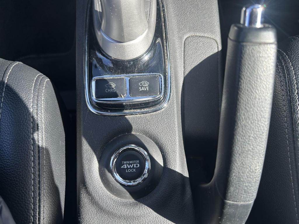 Mitsubishi Outlander 2.0 phev executive edition x-line