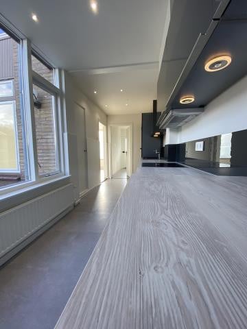 Te huur per 1 oktober - nette tussenwoning Terneuzen!