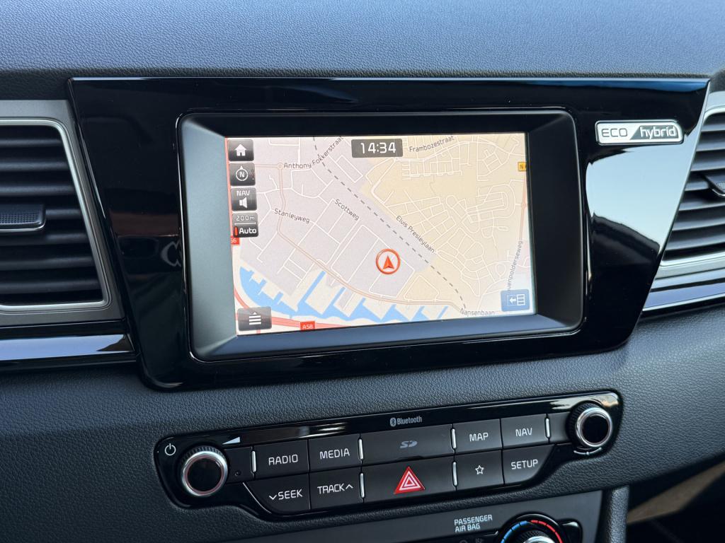 Kia Niro 1.6 gdi hybrid comfortline | stoel/stuur verwarming | acc | achter