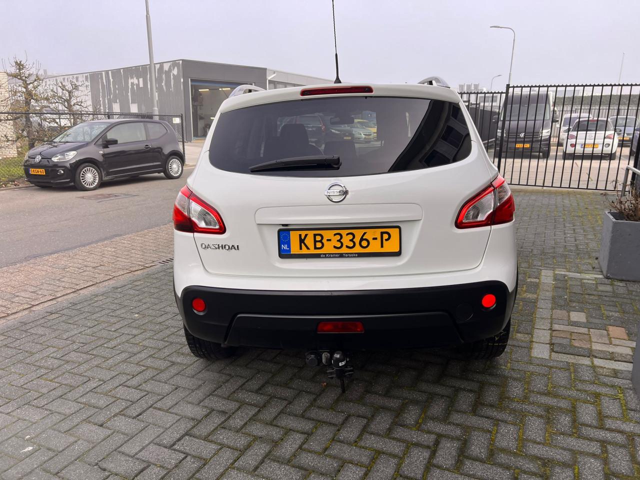 Nissan Qashqai 2.0 Connect Edition