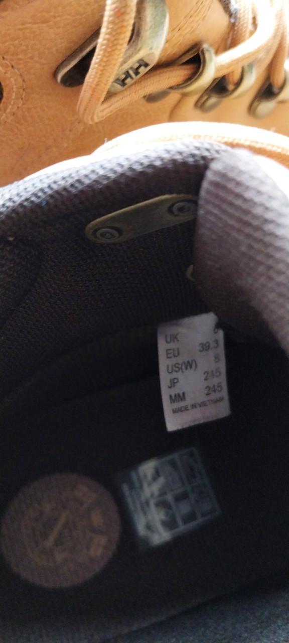 Prachtige camel wandelschoenen; Helly Hansen