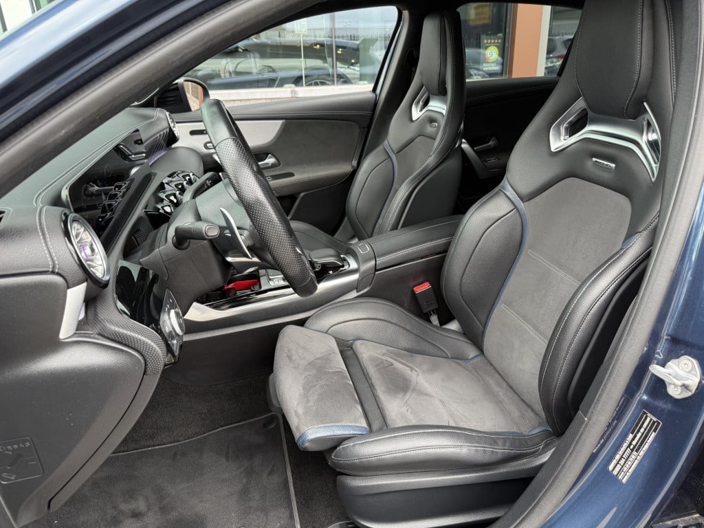 Mercedes-Benz A-Klasse amg 35 4matic edition 1 premium plus | burmester | p