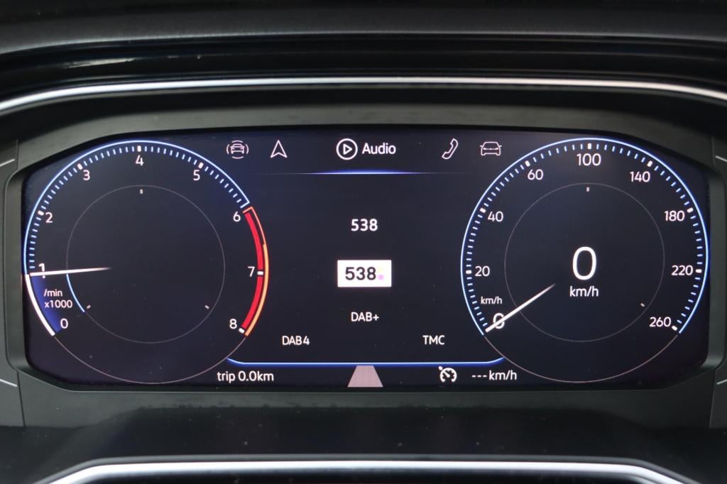 Volkswagen Polo 1.0 tsi highline adaptive | carplay | sensoren