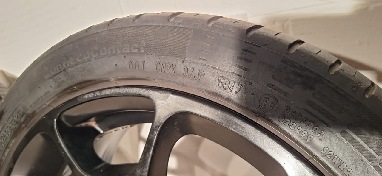 16 inch ORIGINEEL FIAT 500 ABARTH VELGEN + ZOMERBANDEN
