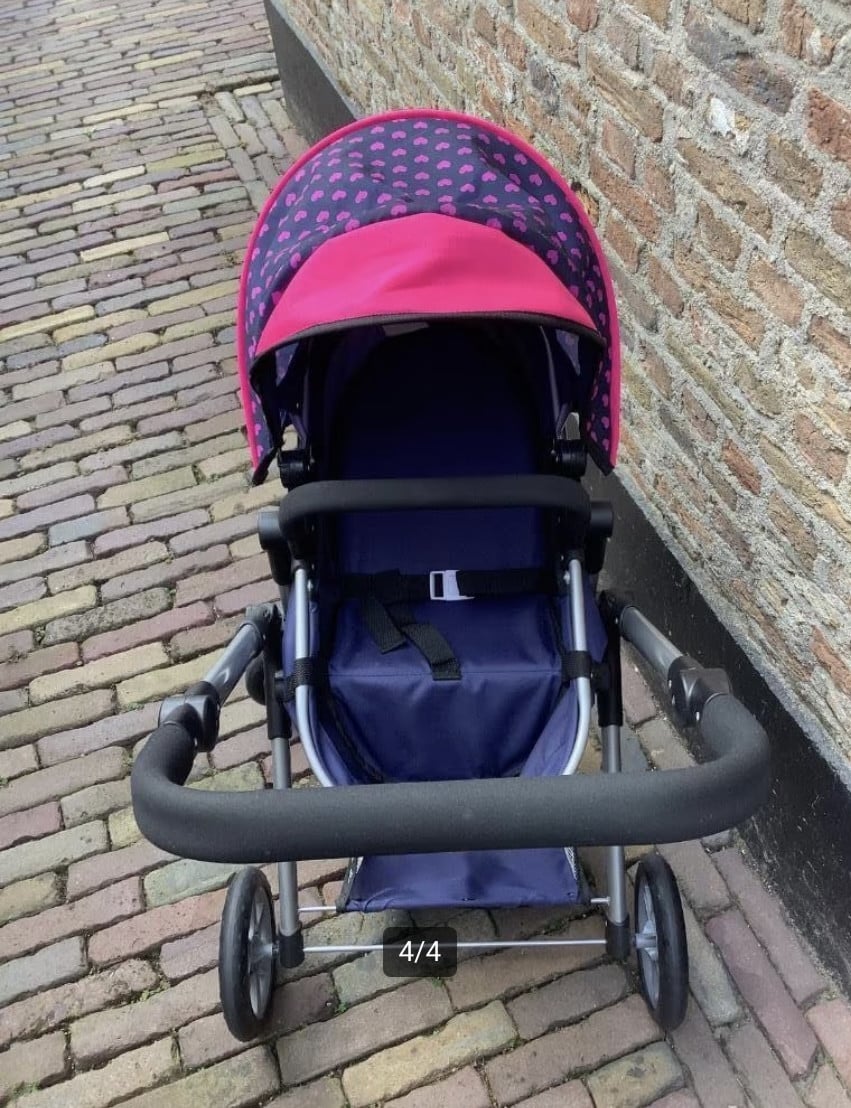 Poppenwagen