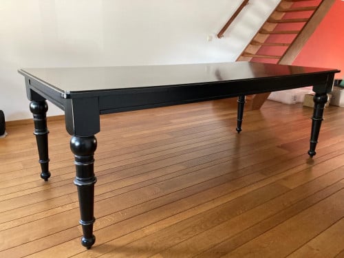 Eettafel zwart