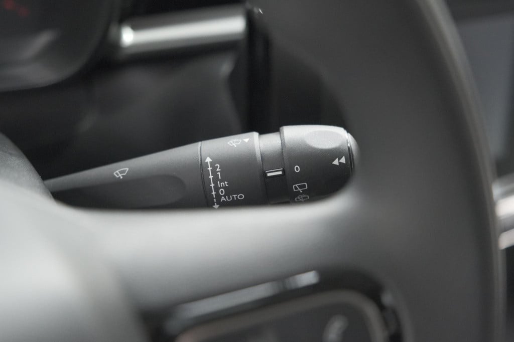 Citroen C3 puretech 110 max | parkeersensoren | apple carplay | climate con