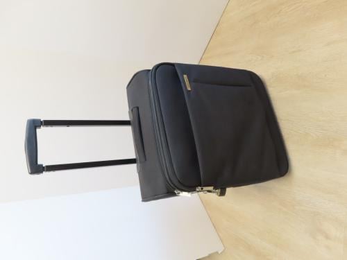 Samsonite koffertje Kleur: zwart Afmetingen: 48 x 22 x 38 cm €.25,00