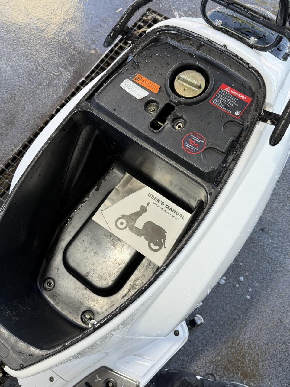 AGM VX50i Brom scooter 45km 2021 Injectie - Veel Vervangen