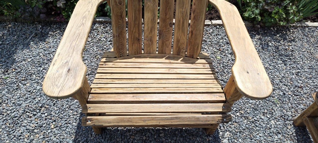 Mooie Pauwstoelen van Farmwood, compleet met kussens aangeboden.