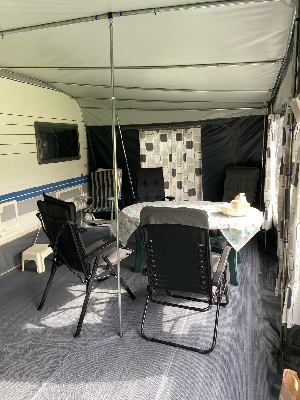 Grote voortent Hypercamp costa brava 300