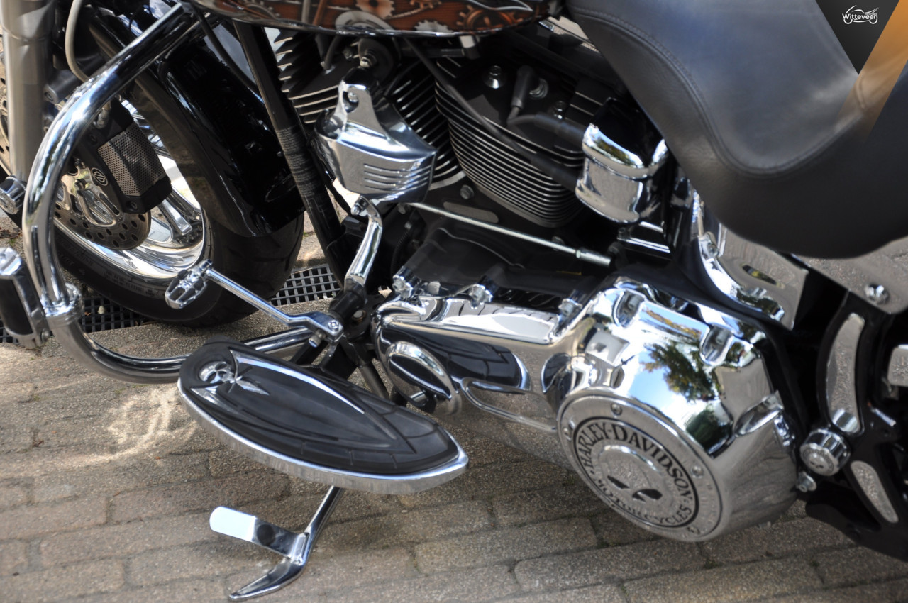 Harley-Davidson FLSTF Fat Boy